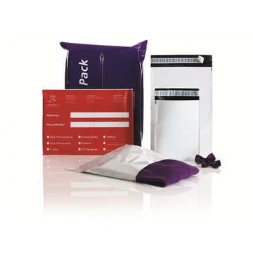 Futártasak A3, 310x420 + 50 mm szilikonos záródás 100db/csomag Coex Fehér/Fekete Futártasak A3, 310x420 + 50 mm szilikonos záródás 100db/csomag Coex Fehér/Fekete